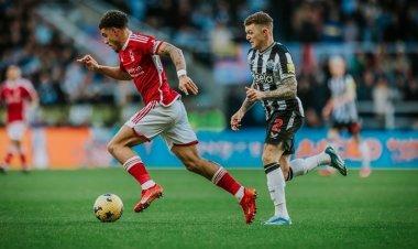 نوتنغهام يهزم نيوكاسل بثلاثية