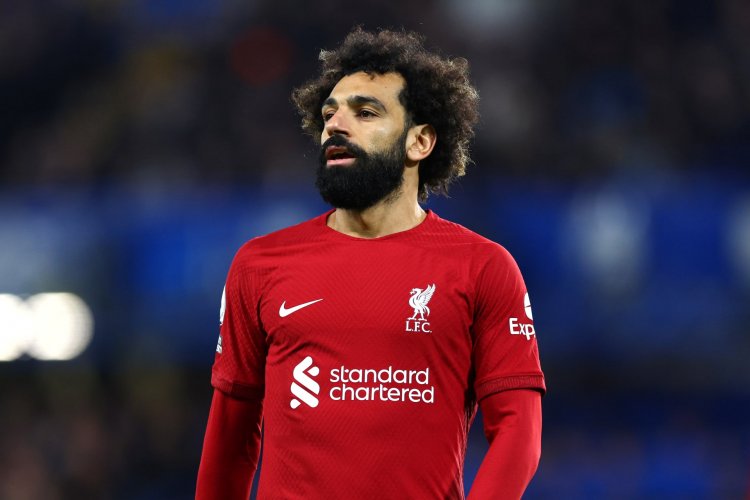 مايكل أوين يهنئ محمد صلاح بعد معادلته بترتيب هدافي الدوري الإنجليزي