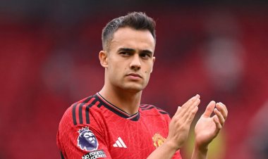 رسميًا.. توتنهام ينهي إعارة سيرجيو ريجيلون لـ مانشستر يونايتد